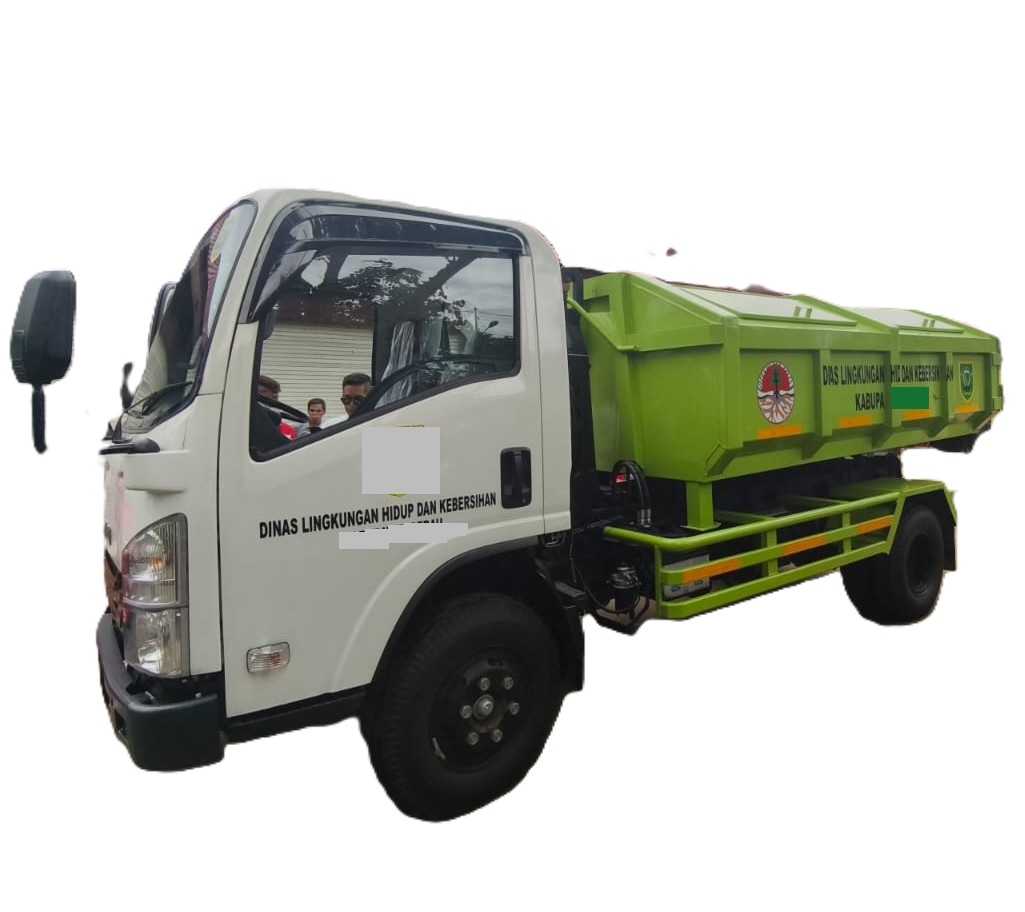 TRUK ARM ROLL SINGLE HYDROLIK KONTAINER SAMPAH TERTUTUP 6M3 ISUZU NMR HD 6.5